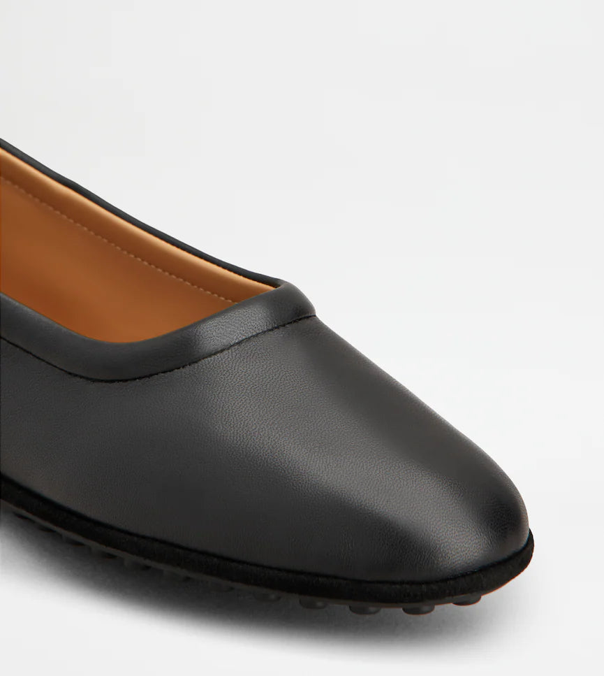 BALLERINE METAL DOTS