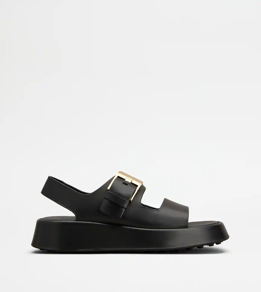 SANDALES