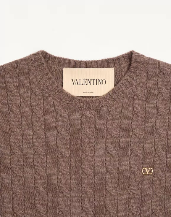 PULL EN CACHEMIRE À TORSADES AVEC VLOGO