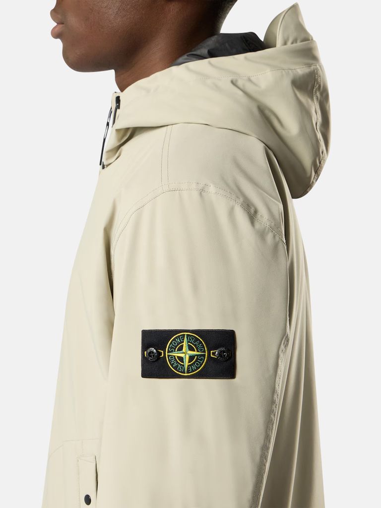 VESTE À CAPUCHE