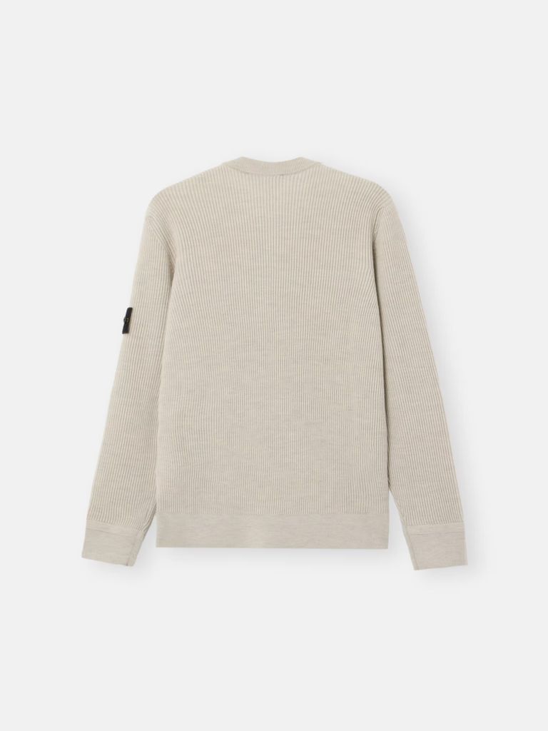 PULL RAS DU COU COUPE REGULAR AVEC FINITIONS FINEMENT CÔTELÉES