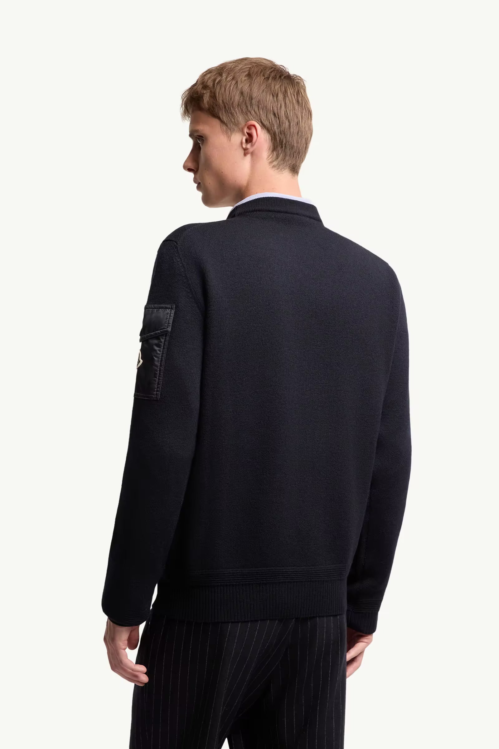 PULL EN LAINE