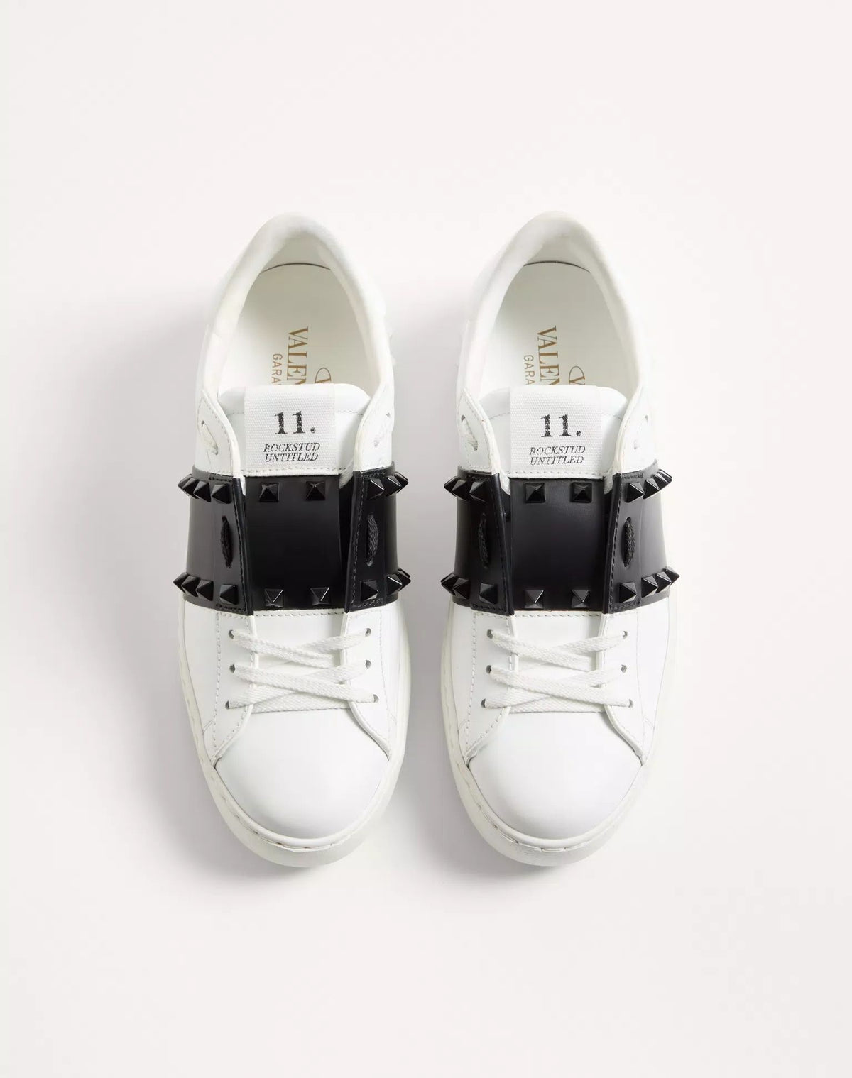 BASKET ROCKSTUD UNTITLED EN VEAU AVEC CLOUS TON SUR TON