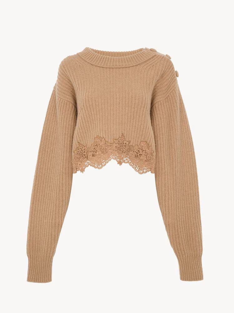 PULL COURT EN MAILLE DE LAINE ET CACHEMIRE ET DENTELLE