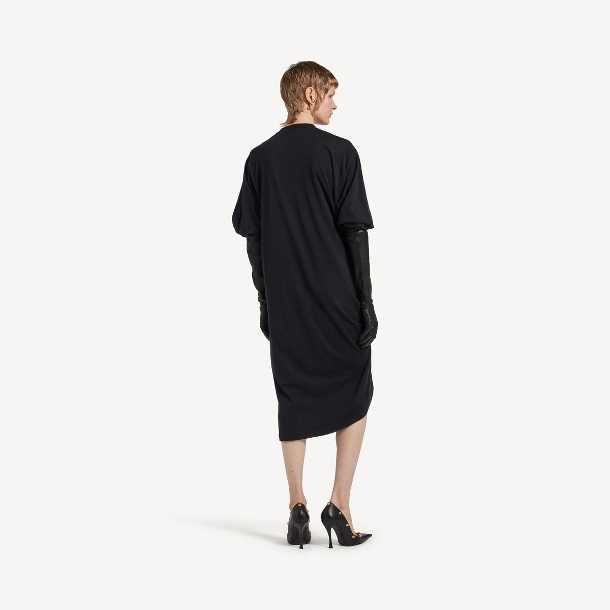 ROBE NOUÉE