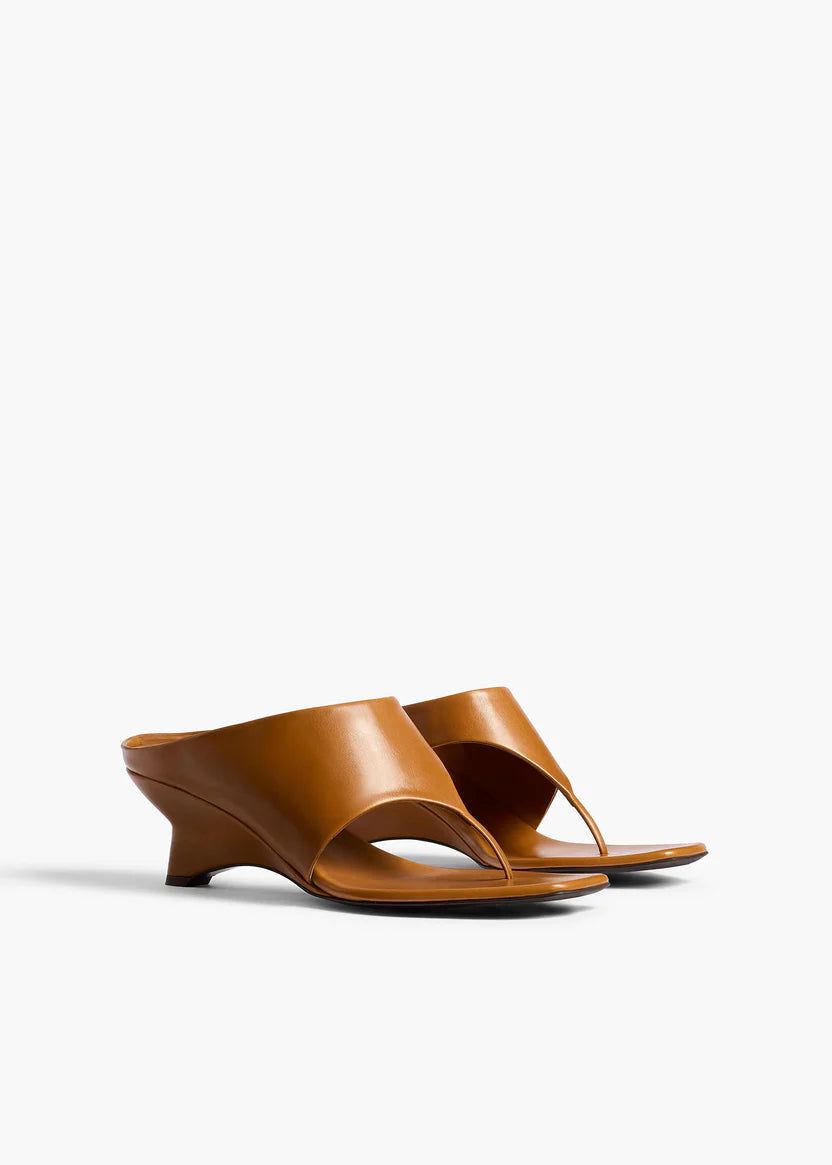MULES KHAITE E26