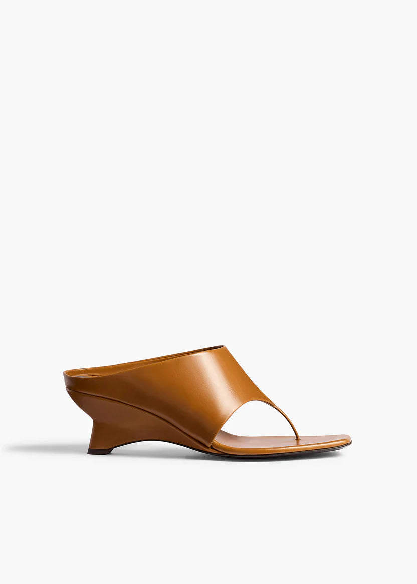 MULES KHAITE E26
