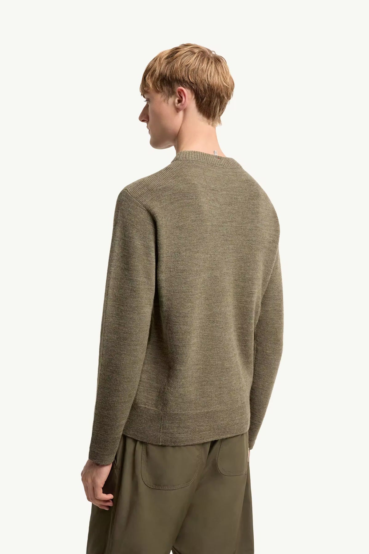 PULL EN LAINE À LOGO
