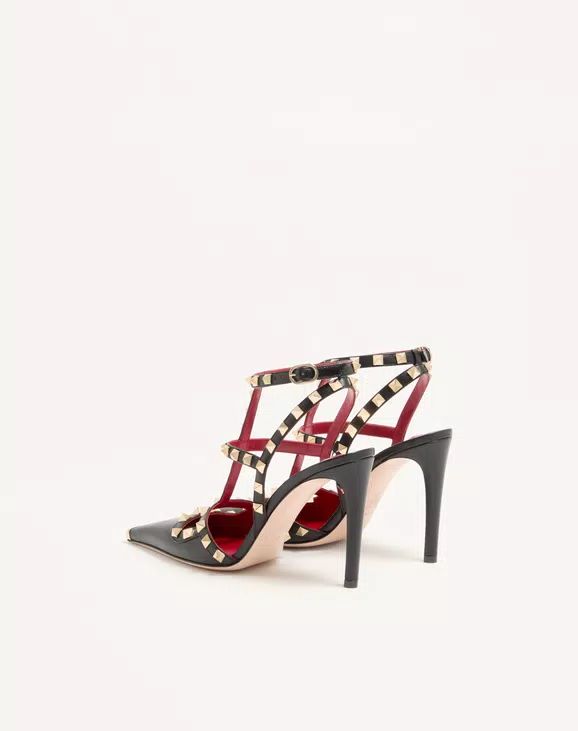 ESCARPIN ROCKSTUD EN CUIR DE CHEVREAU