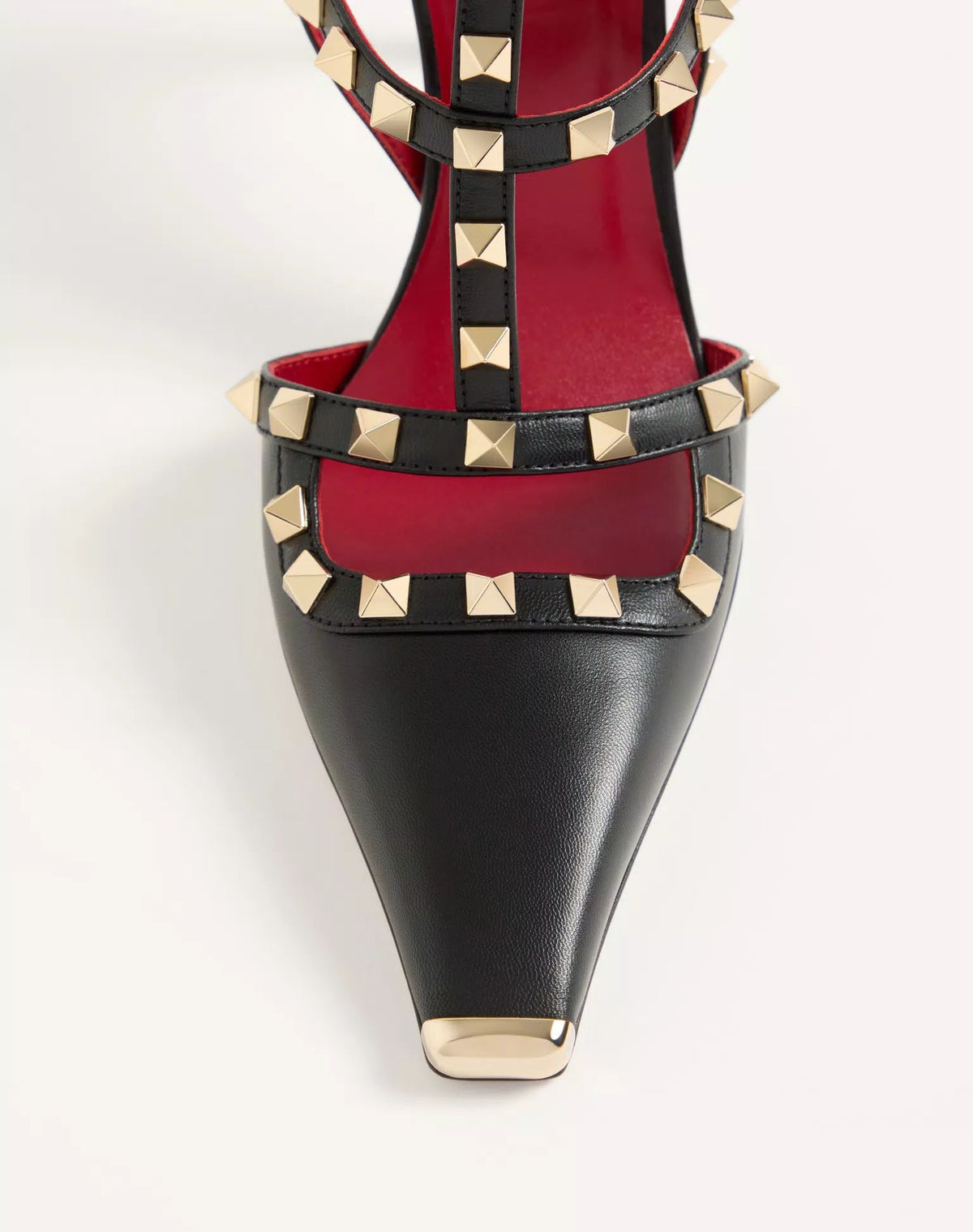 ESCARPIN ROCKSTUD EN CUIR DE CHEVREAU