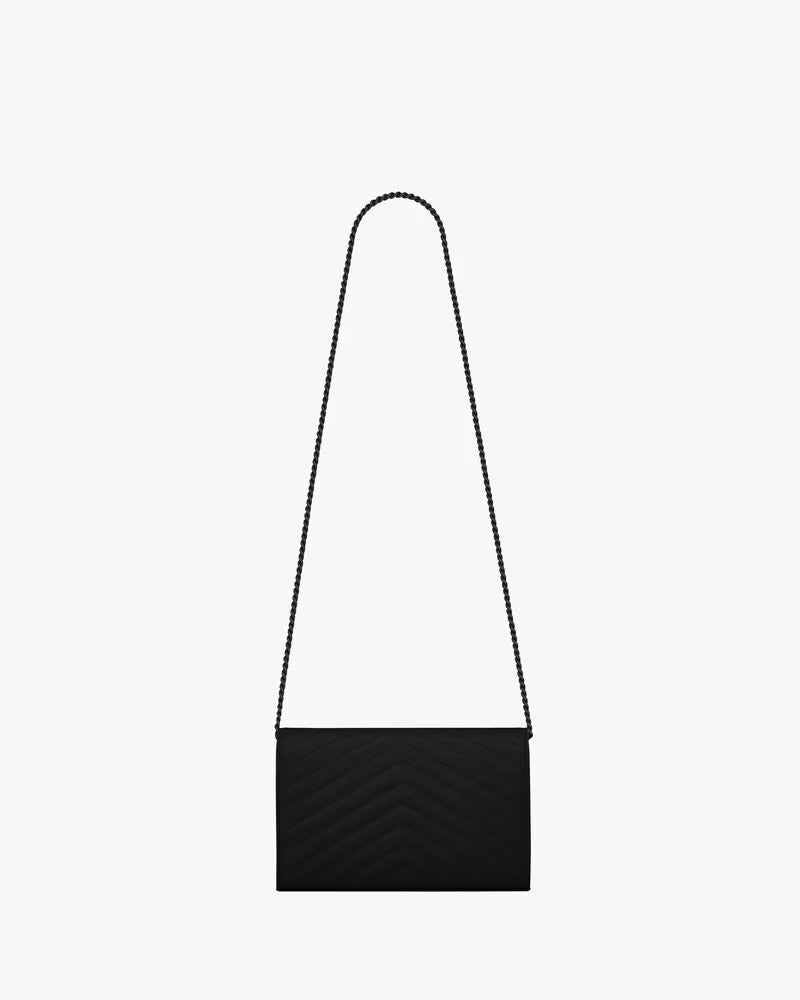 POCHETTE CASSANDRE CLASSIC CHAIN WALLET