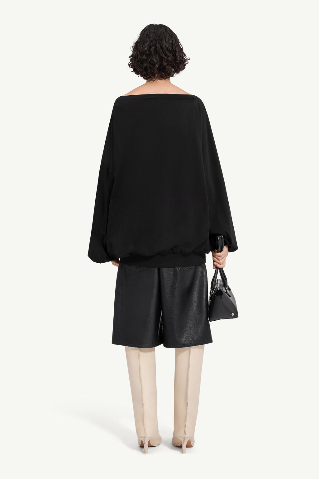 HAUT ASYMÉTRIQUE