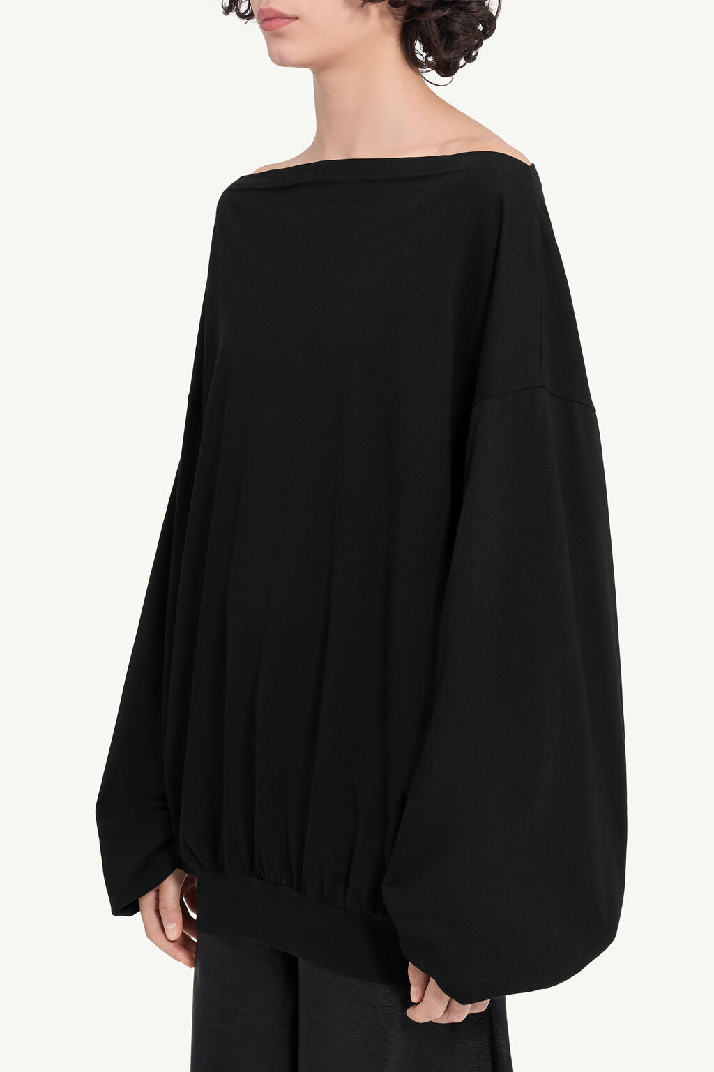 HAUT ASYMÉTRIQUE