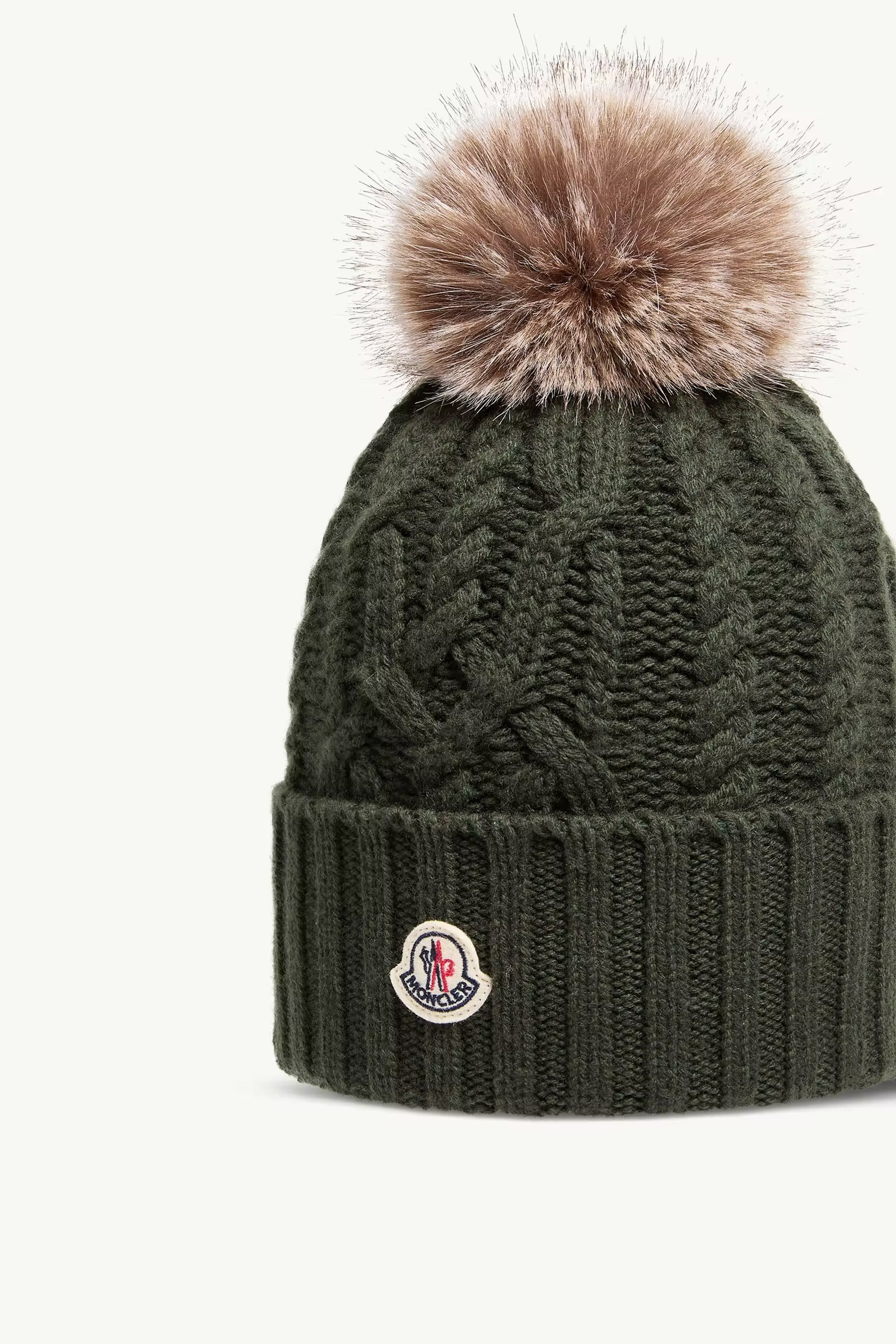 BONNET EN LAINE ET CACHEMIRE AVEC POMPON