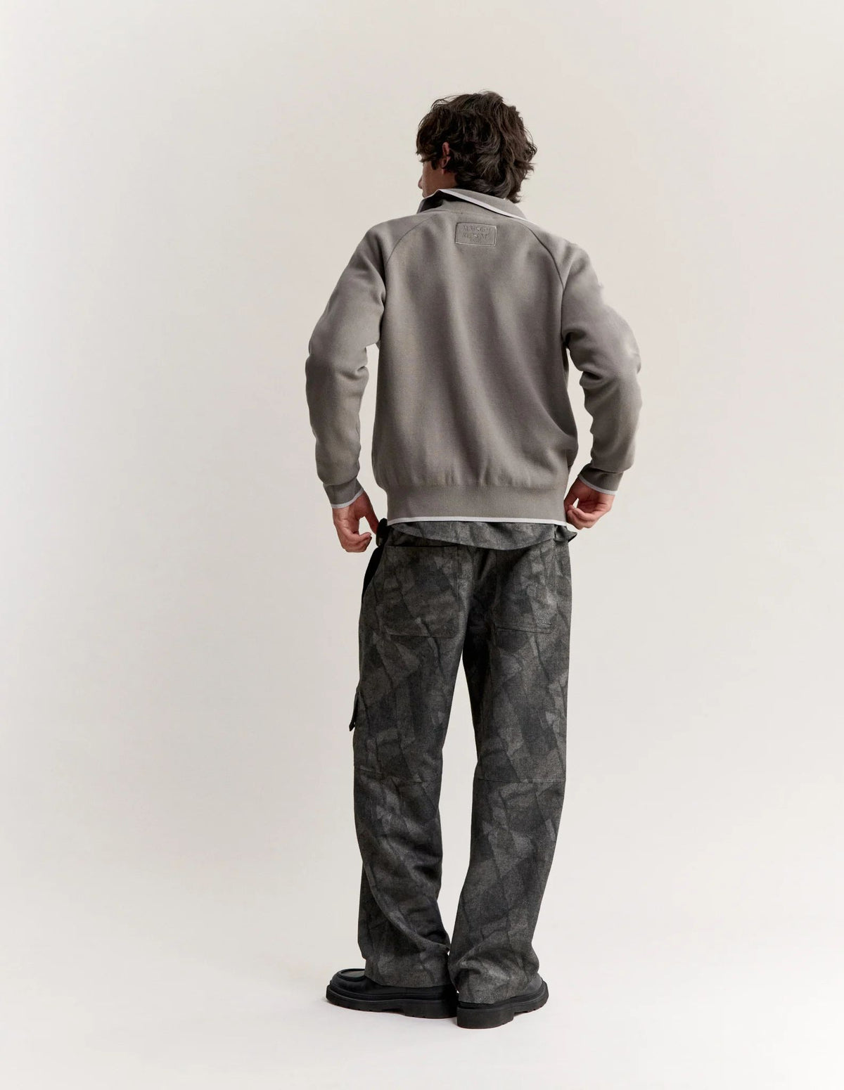 VESTE