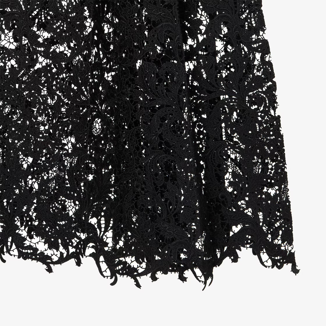 JUPE EN MACRAMÉ