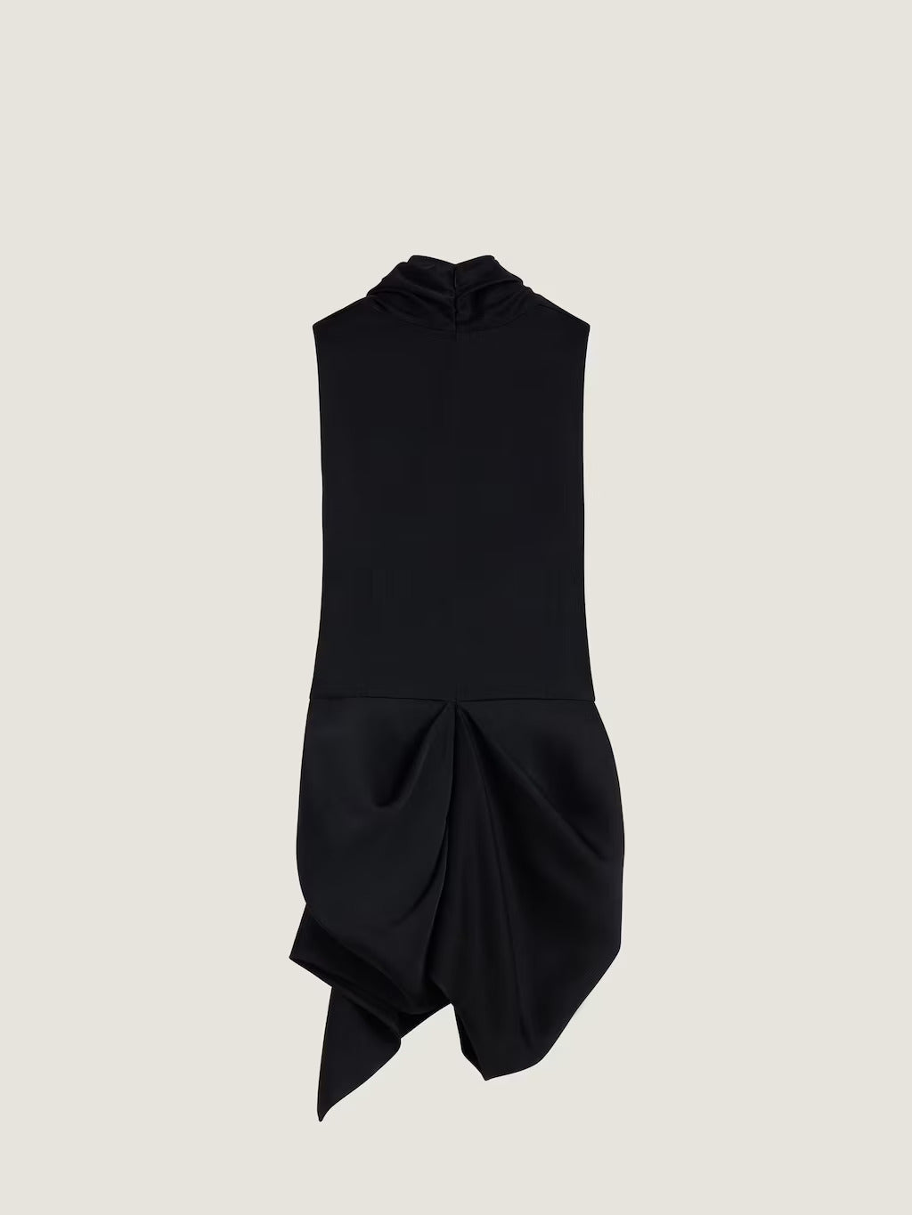 TOP DRAPÉ EN CREPE SATIN