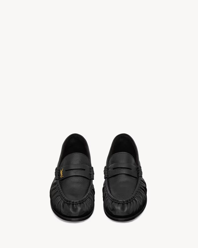 MOSASSINS LE LOAFER SUPPLE EN CUIR BRILLANT