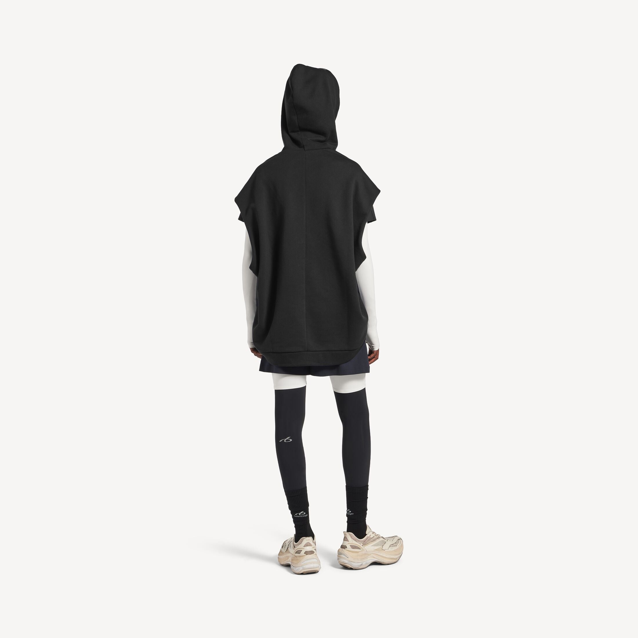 HOODIE SANS MANCHES BODIES FIT REGULAR