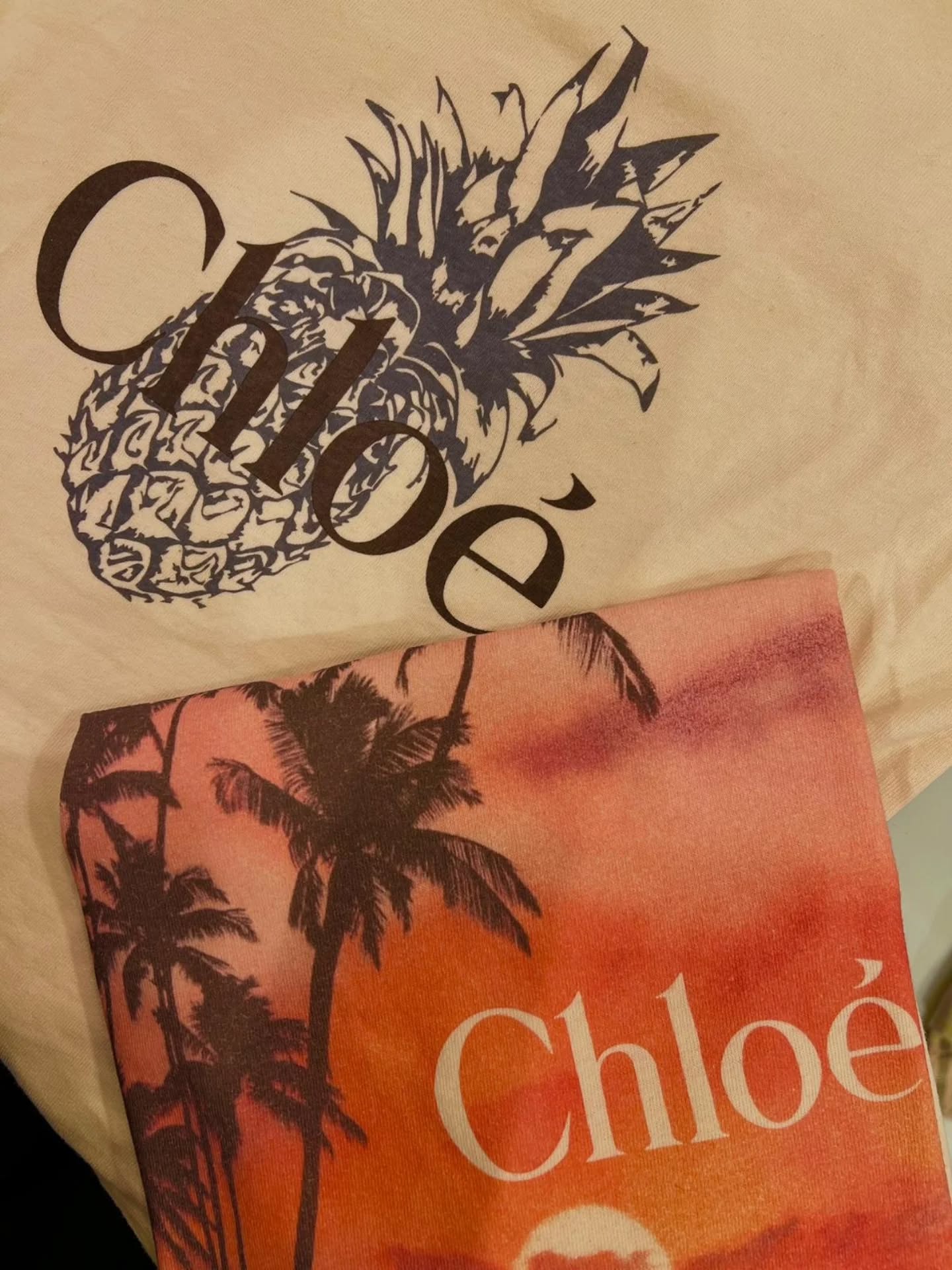 CHLOE NEW INSPIRATION 
.
Disponible dans la boutique ULTIMA Strasbourg. 
Online : www.ultimamode.com 
.
#ultima #ultimastrasbourg #chloe #chemenakamali #newarrivals #newcollection #fashion #trend #instafashion #instastrasbourg